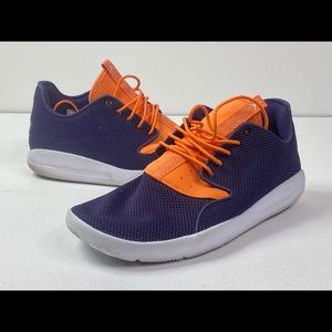 Jordan 9.5 Men shoes lightly used